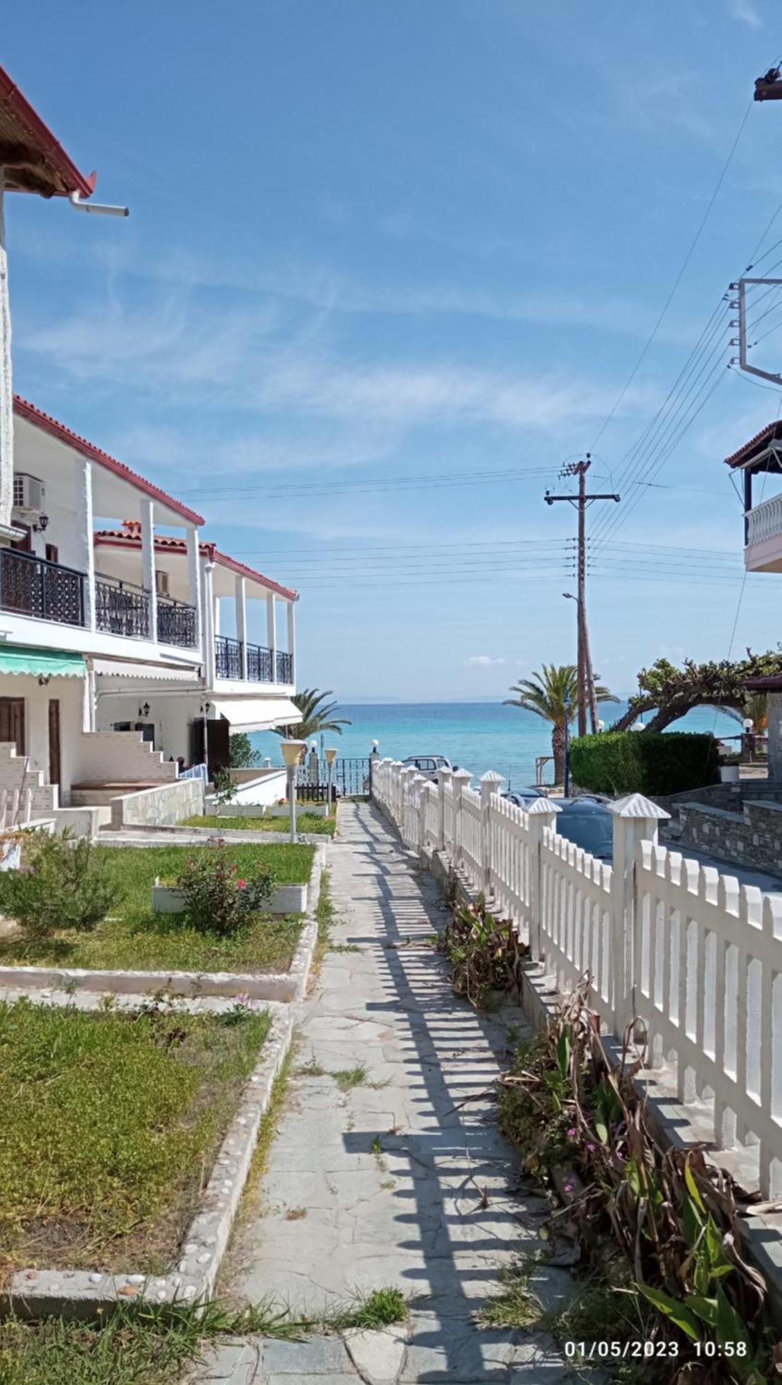 Hippocampus Beach House Polychrono Extérieur photo